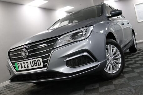 MG MG5 EXCLUSIVE 33
