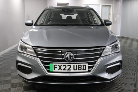 MG MG5 EXCLUSIVE 2