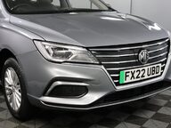 MG MG5 EXCLUSIVE 27