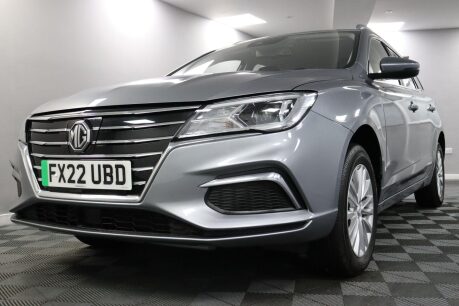 MG MG5 EXCLUSIVE 29