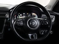 MG MG5 EXCLUSIVE 34
