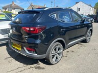 MG ZS EXCLUSIVE 8