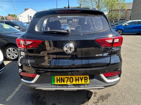 MG ZS EXCLUSIVE 6
