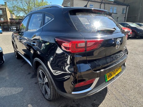 MG ZS EXCLUSIVE 5