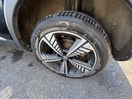 MG ZS EXCLUSIVE 15