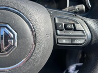MG ZS EXCLUSIVE 13