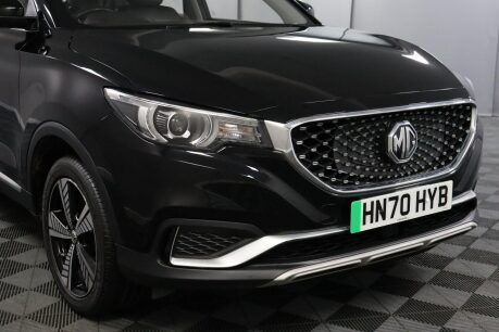 MG ZS EXCLUSIVE 27