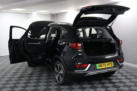 MG ZS EXCLUSIVE 22