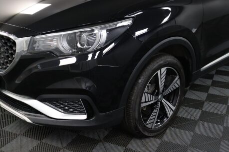 MG ZS EXCLUSIVE 32