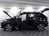 MG ZS EXCLUSIVE 5