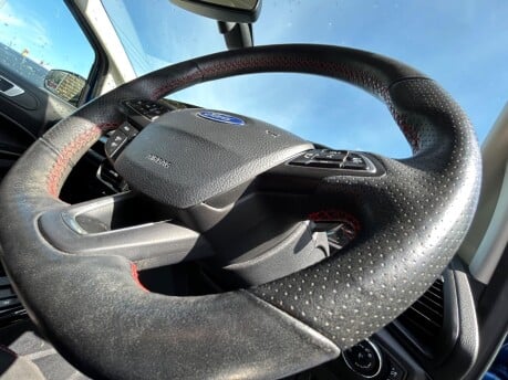 Ford Ecosport ST-LINE 18