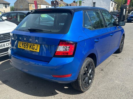 Skoda Fabia COLOUR EDITION MPI 8