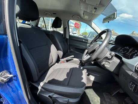Skoda Fabia COLOUR EDITION MPI 10