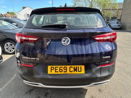 Vauxhall Grandland X TECH LINE NAV S/S 6