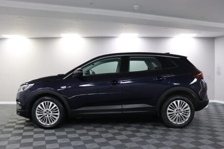 Vauxhall Grandland X TECH LINE NAV S/S 19