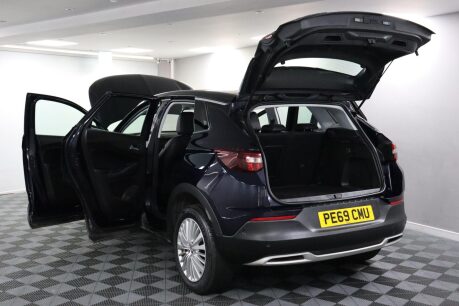 Vauxhall Grandland X TECH LINE NAV S/S 22