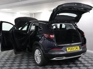 Vauxhall Grandland X TECH LINE NAV S/S 13