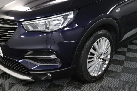 Vauxhall Grandland X TECH LINE NAV S/S 38