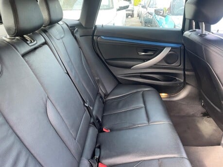 BMW 3 Series 320I XDRIVE M SPORT GRAN TURISMO 10