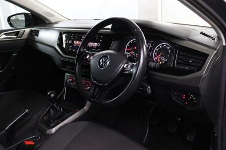 Volkswagen Polo MATCH EVO 28