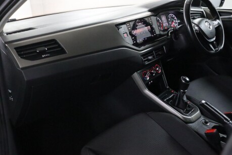 Volkswagen Polo MATCH EVO 29