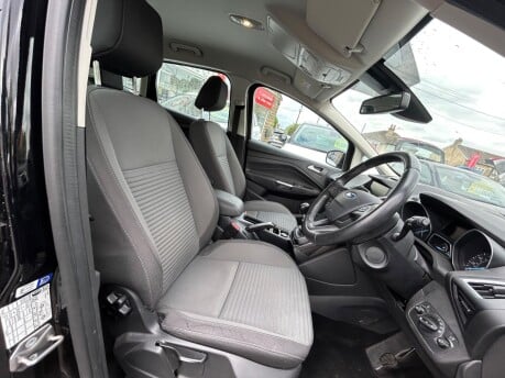 Ford C-Max TITANIUM 9