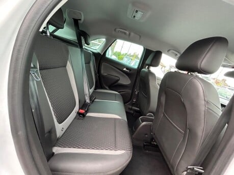 Vauxhall Crossland X ELITE 11