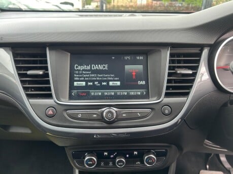 Vauxhall Crossland X ELITE 16