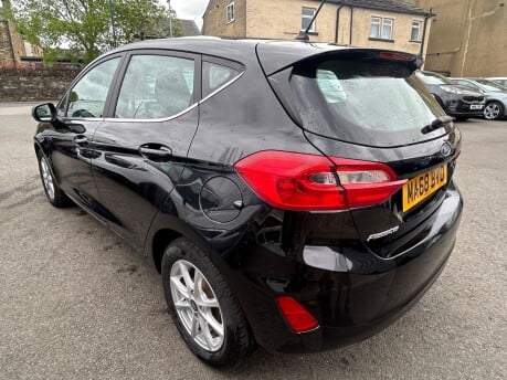 Ford Fiesta ZETEC 5