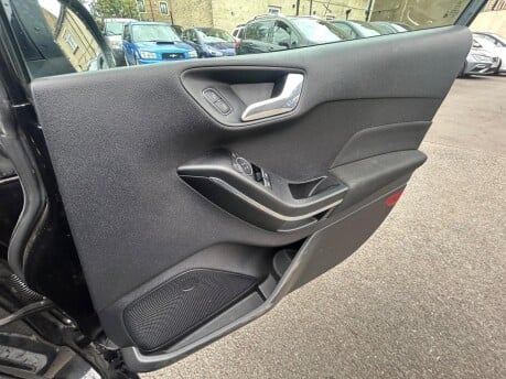 Ford Fiesta ZETEC 14