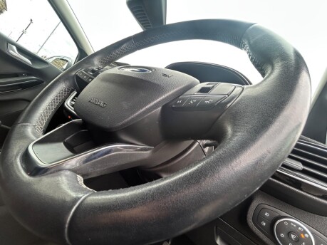 Ford Fiesta ZETEC 17