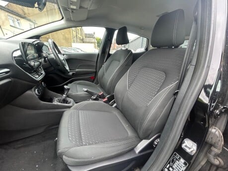 Ford Fiesta ZETEC 18