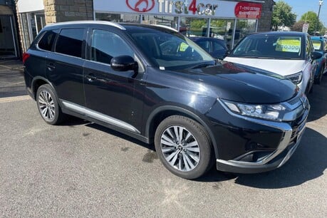 Mitsubishi Outlander DESIGN