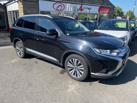 Mitsubishi Outlander DESIGN