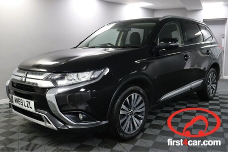Mitsubishi Outlander DESIGN
