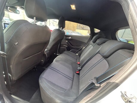 Ford Fiesta ST-2 10