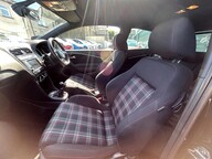 Volkswagen Polo GTI 17
