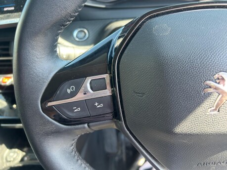 Peugeot 2008 PURETECH S/S ALLURE 10