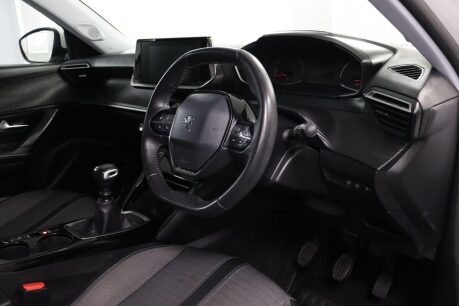 Peugeot 2008 PURETECH S/S ALLURE 4