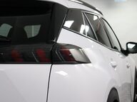 Peugeot 2008 PURETECH S/S ALLURE 24