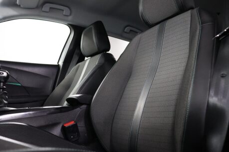 Peugeot 2008 PURETECH S/S ALLURE 36