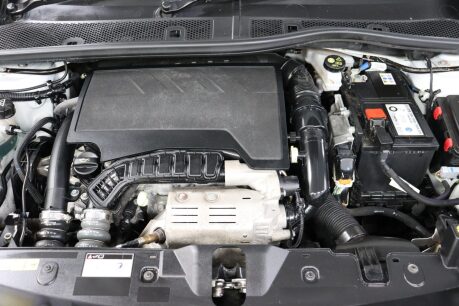 Peugeot 2008 PURETECH S/S ALLURE 44
