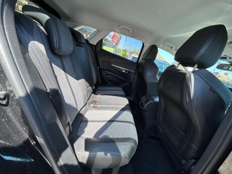 Peugeot 3008 BLUEHDI S/S ALLURE 11