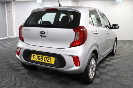 Kia Picanto 2 11
