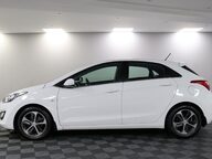 Hyundai i30 CRDI SE BLUE DRIVE 22