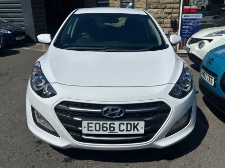 Hyundai i30 CRDI SE BLUE DRIVE 3