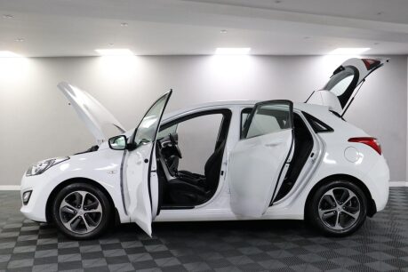 Hyundai i30 CRDI SE BLUE DRIVE 5