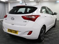 Hyundai i30 CRDI SE BLUE DRIVE 12