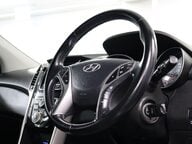 Hyundai i30 CRDI SE BLUE DRIVE 13