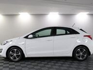 Hyundai i30 CRDI SE BLUE DRIVE 19